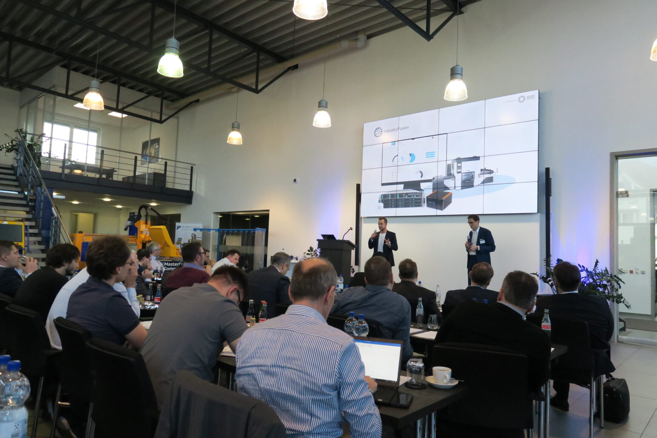 IndustryFusion: Open Industry 4.0 solution presented live